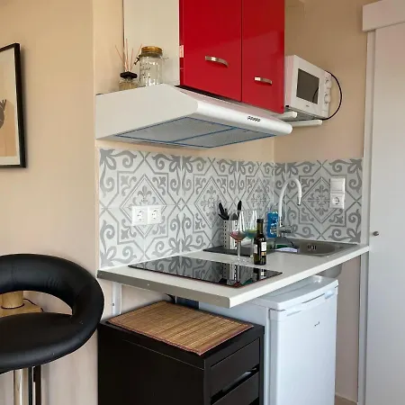 Cozy In Heart Near Metro Fix 100m Apartment *